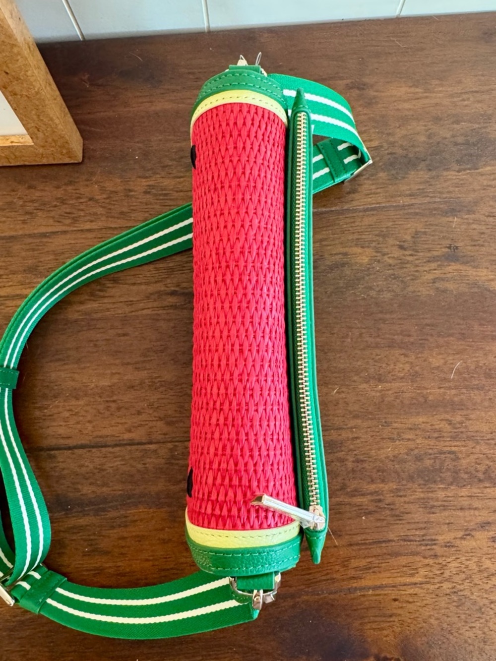 Kate Spade New York "What-A-Melon" Crescent Crossbody NWT - Picture 9 of 16